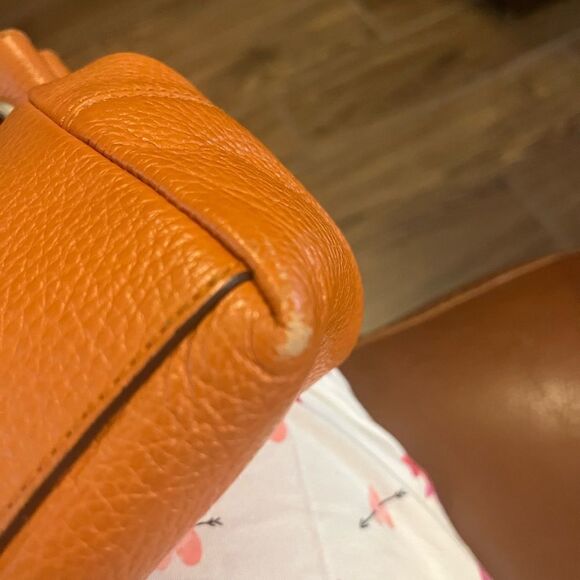 Authentic Pumpkin orange Gucci soho purse - Picture 8 of 15